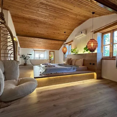 Kayakoey Kiryaman Hotell